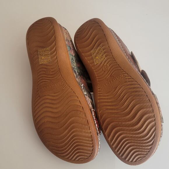 Women's L'Artiste By Spring Step Wedge Sandals New no tags. Sz 39 EUR, US 8-8.5 - Picture 8 of 11